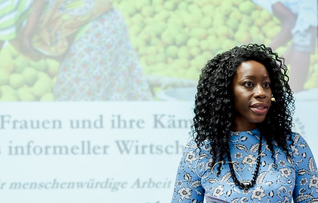 Fotos: © Stefanie Freynschlag