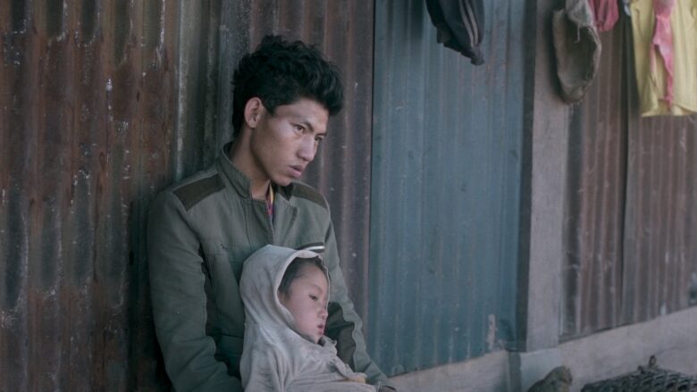 Foto: Filmstill Century of Smoke (c) dérives asbl.